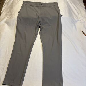 Travis Mathew Mens Golf Pants 38 Gray Performance Stretch MCQ184